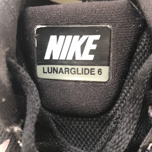 NikeRunning Sneakers - Picture 5 of 6